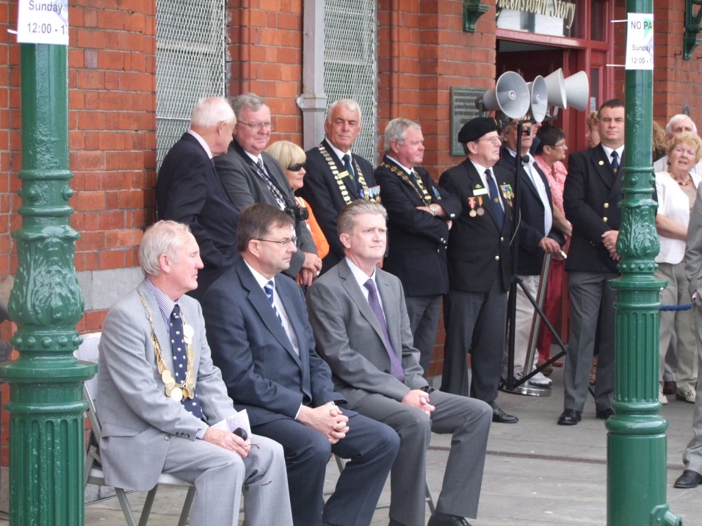 Minister Eamonn O'Cuiv, grandson of Eamonn DeValera, Spike Island handover, Irish government to Cork County Council, 11 July 2010