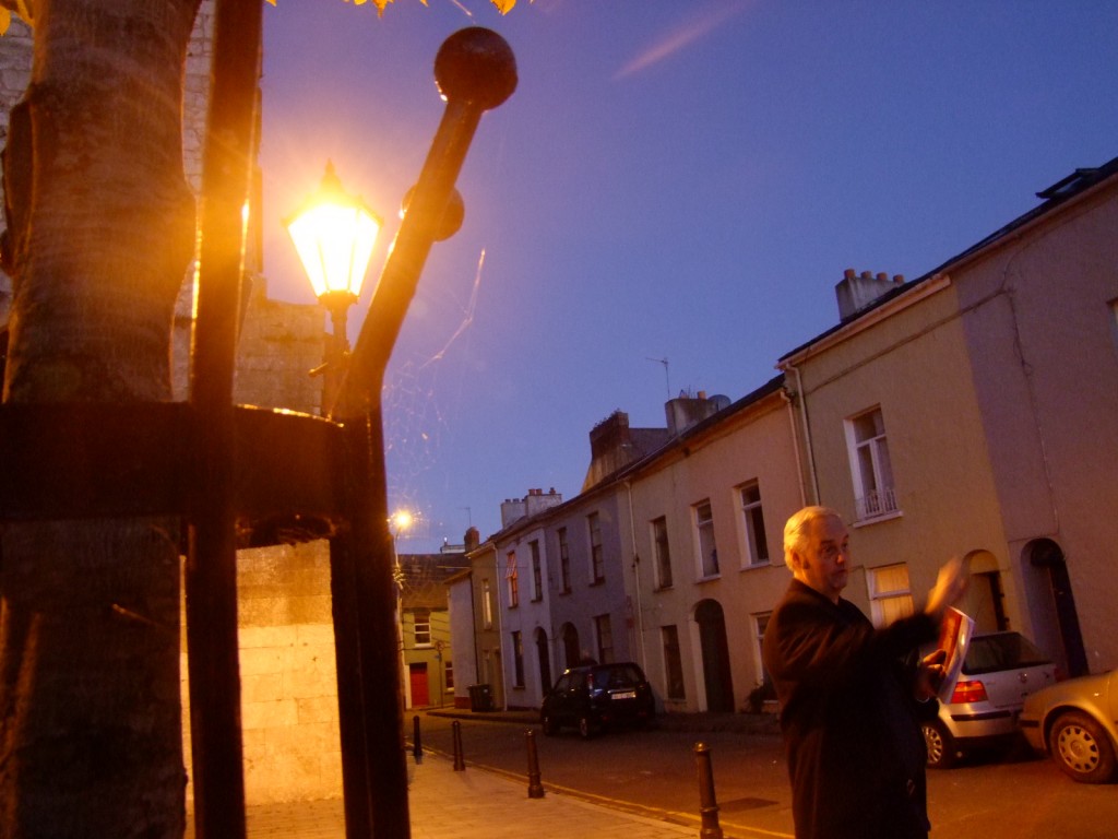 South Parish historical trail launch, Red Abbey Square and local historian Ronnie Herlihy, 16 September 2010