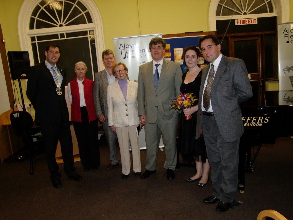 Kieran & members of Fleischmann family, Mairin Quill, City Librarian Liam Ronayne, lecturer Seamus De Barra, singer Aoife O'Sullivan, pianist Patrick Zuk, at the event "The Fleischmanns and their Circle", Cork City Library, 18 September 2010