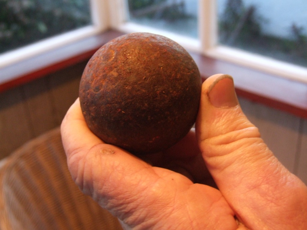 'Retired' 28 ounce bowl, picture from Kieran's book 'Inheritance'