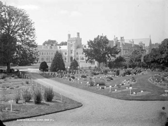 627a Queen's College Cork c1900