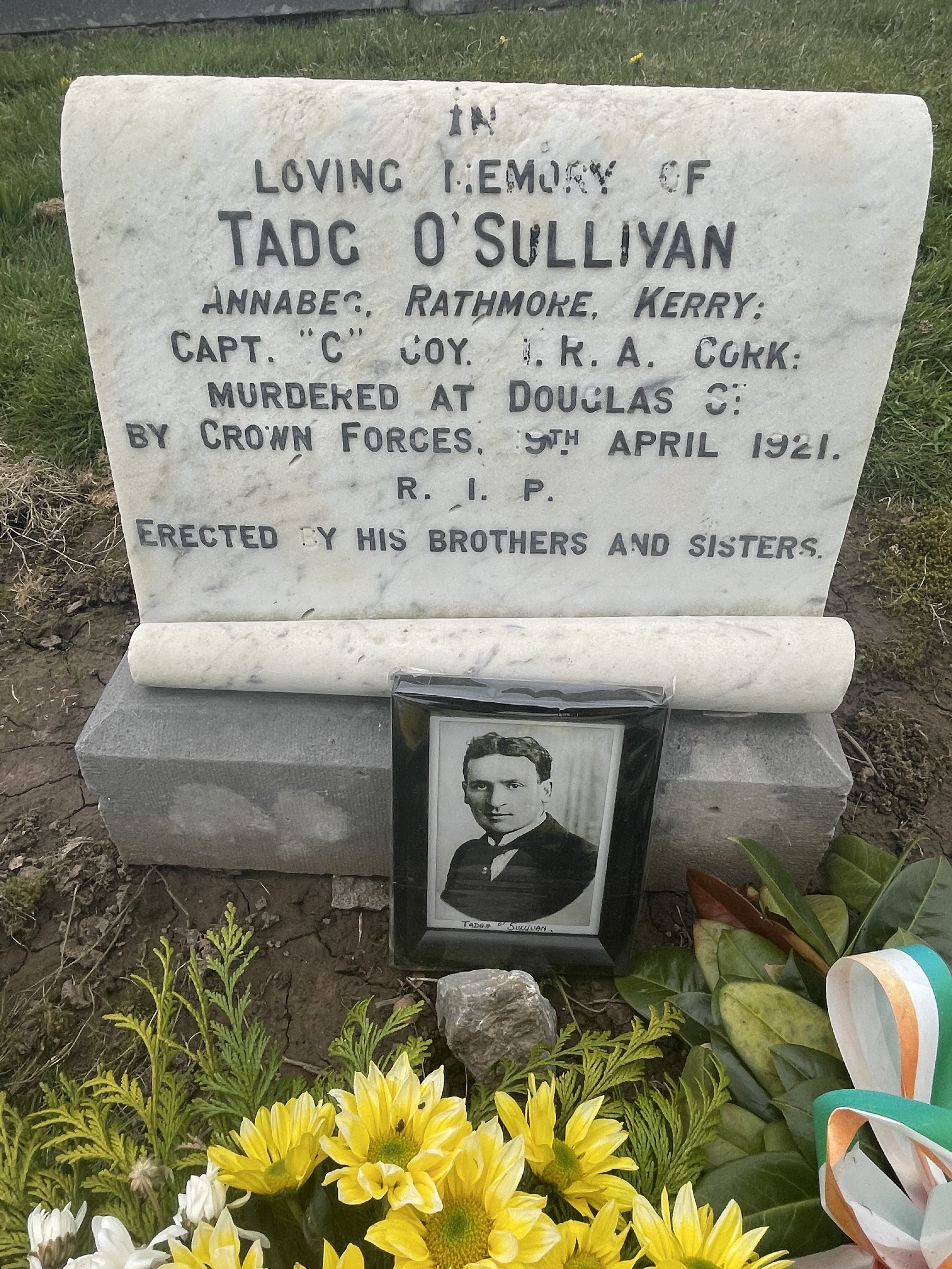 1096c. Gravestone of Tadhg O'Sullivan, St Finbarr's Cemetery, present day (picture: Kieran McCarthy).