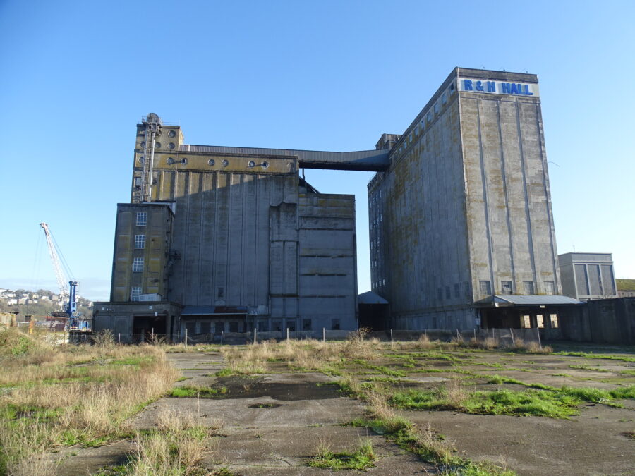 R & H Hall Grain Silos, Cork South Docks, present day (picture: Kieran McCarthy)