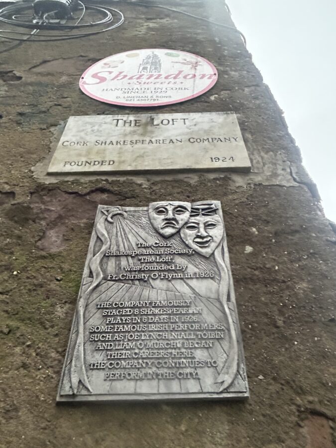 1287a. Plaque on Linehan's Sweet Shop, John Redmond Street, Shandon commemorating the Cork Shakespearean Company’s The Loft, present day (picture: Kieran McCarthy)