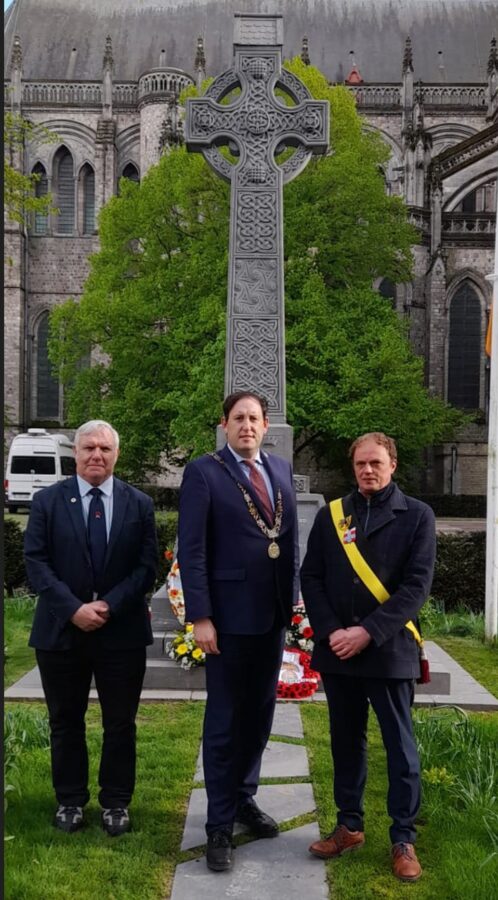 1295a. Gerry White, Historian with former Lord Mayor of Cork Cllr Kieran McCarthy & Dimitry Soenan, Deputy Mayor, Ieper, April 2024 (picture: Cork City Council).