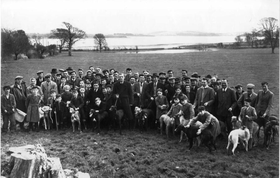 Coursing at Lakelands Estate, Blackrock, circa 1930 (source: Cork City Library)